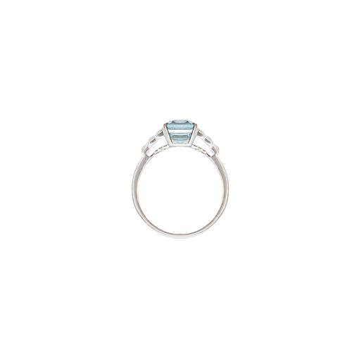 Aquamarine and Diamonds in White Gold Ring