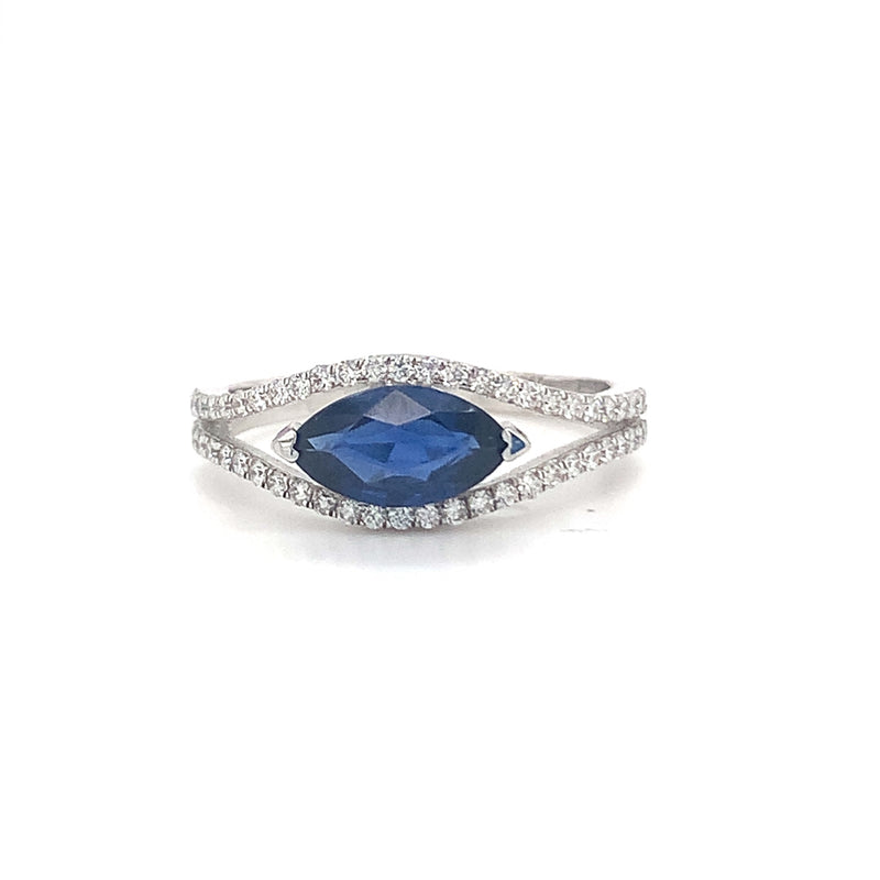 Oval Sapphire ring