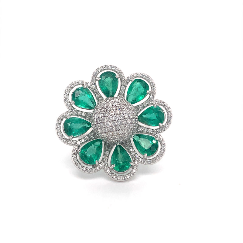 Emerald Flower Ring