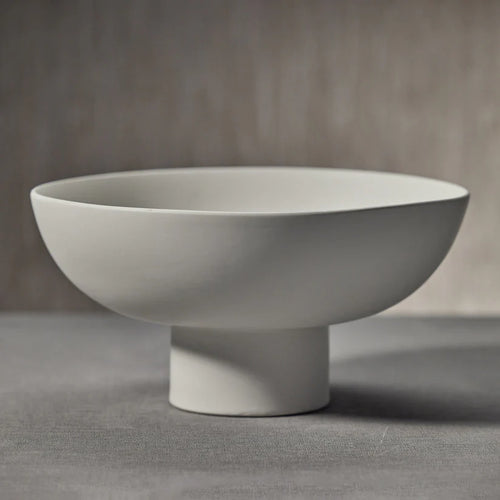 Cote D'Lvoire White Cermaic Footed Bowl